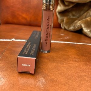 ANASTASIA LIQUID LIPSTICK IN ASHTON